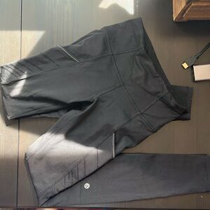 LULULEMON Black Reflective Leggings Regular Length (27”) W2 Pocketed